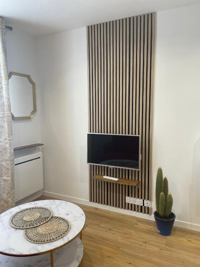 Apartamento Montmartre Cosy París Exterior foto